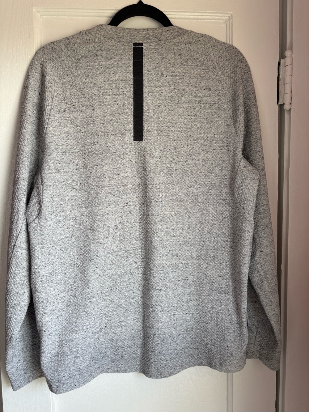 Lululemon Men’s At Ease Crew Neck Sweatshirt Heathered Grey Textured Size M - Picture 7 of 9
